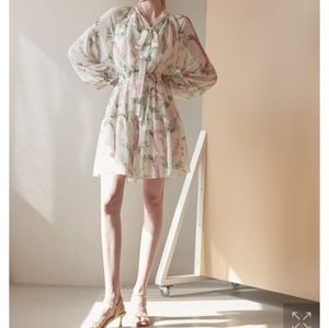 ISO Ivana Helsinki Lora Dress